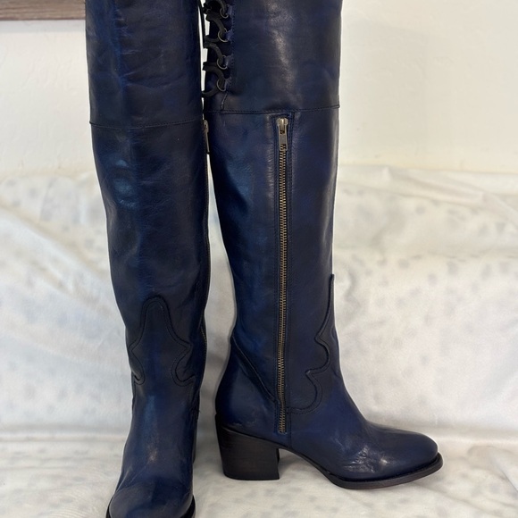 Freebird by Steven HTF  Blue Rolls - Picture 1 of 10